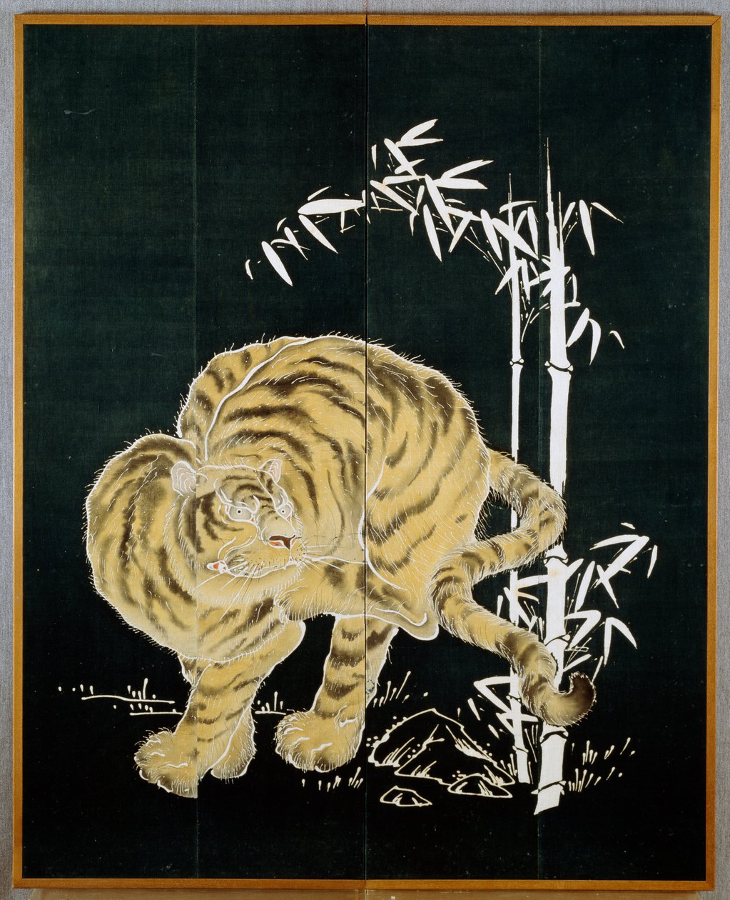 Tiger og bambus, motiv på bomuldsdug med to døre (byobu), risstivelse og indigodypning med pigmenter, japansk civilisation, Meiji-Taisho-perioden af Japanese School