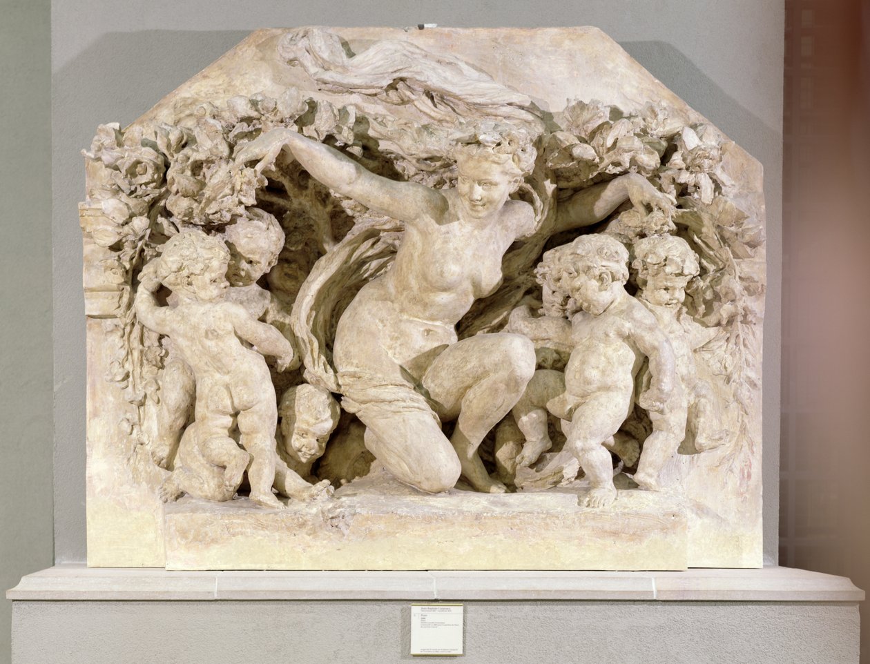 Triumf af Flora, relief taget fra facaden af Flora-pavillonen på Louvre-paladset, 1866 (gips) af Jean Baptiste Carpeaux
