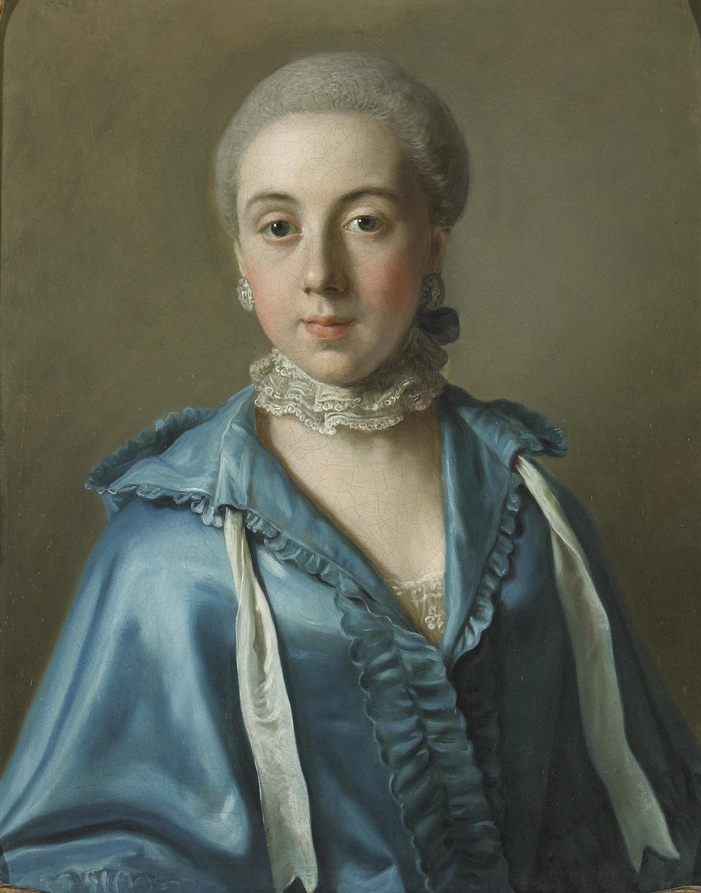 Et portræt af en dame med en blå kjole og blondekrave af Jean Étienne Liotard
