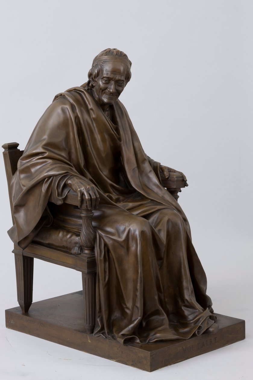 Siddende Voltaire (François-Marie Arouet 1694-1778) af Jean-Antoine Houdon