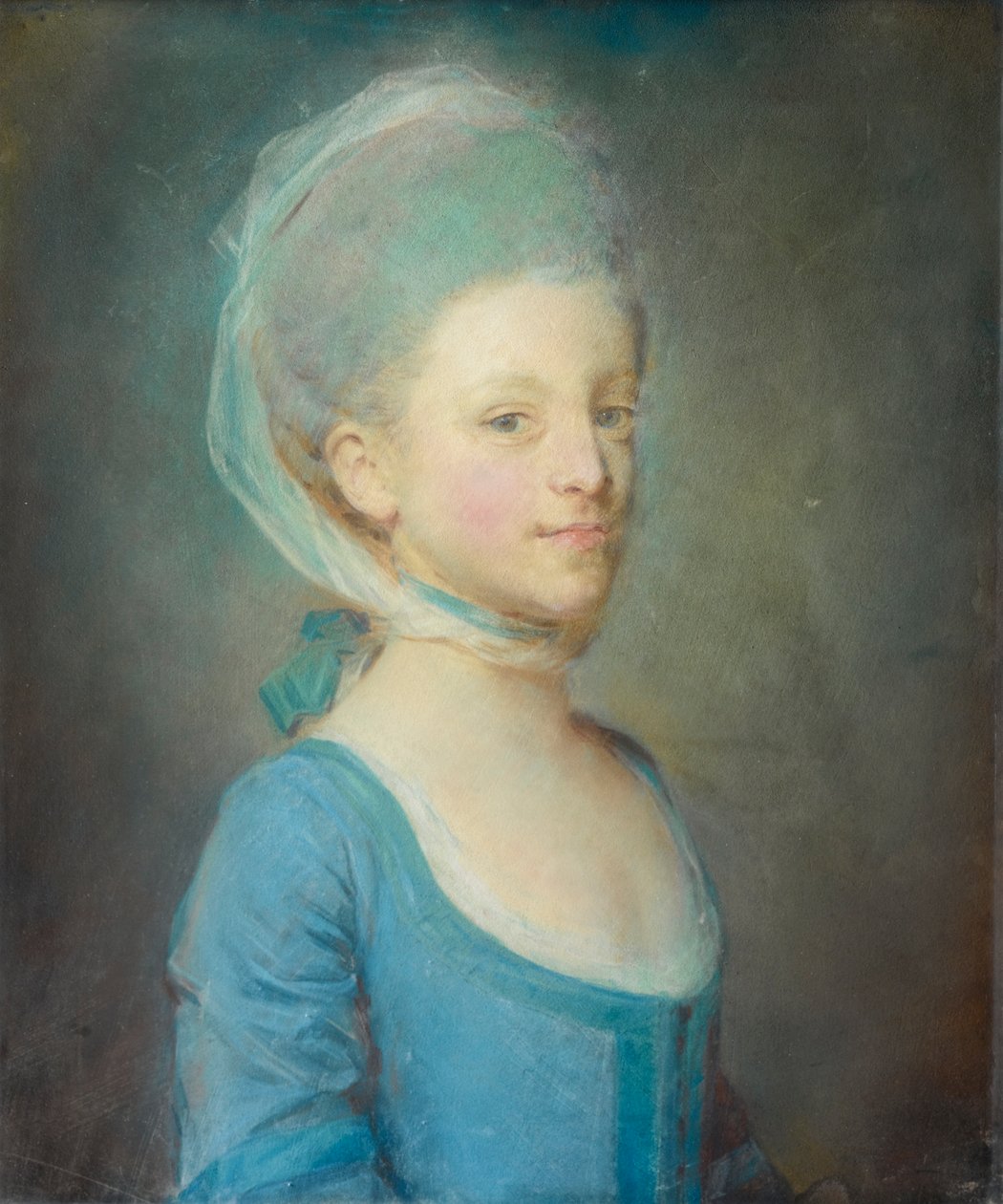 Portræt af en ung kvinde iført et tørklæde af stribet gaze af Jean Baptiste Perronneau