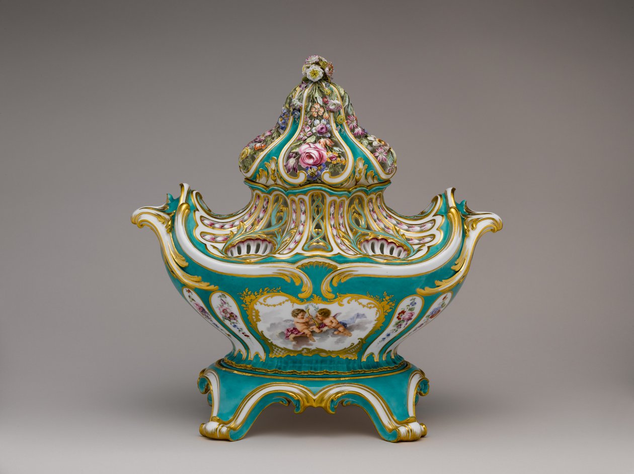 Sevres potpourri vase af Jean Claude Duplessis