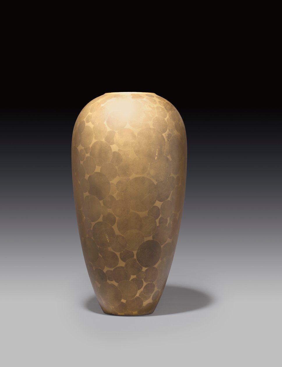 Vase, ca. 1925 (lakeret metal) af Jean Dunand
