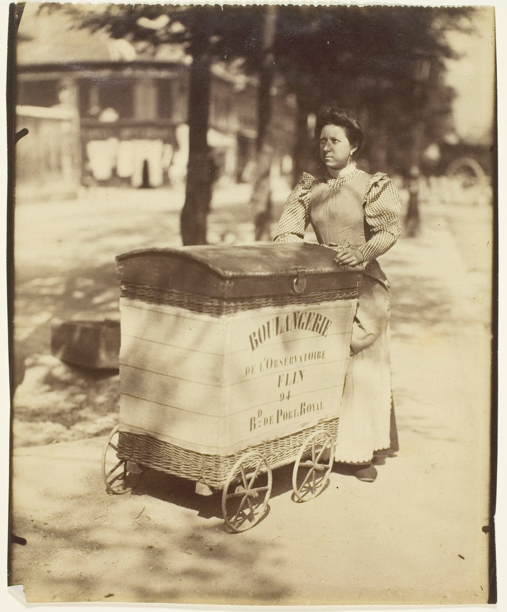 Porteuse de pain, fra serien "Small Trades" af Jean Eugène Auguste Atget