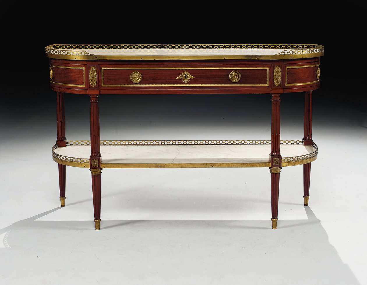 Louis XVI skænk konsol af Jean Frederic Birckel