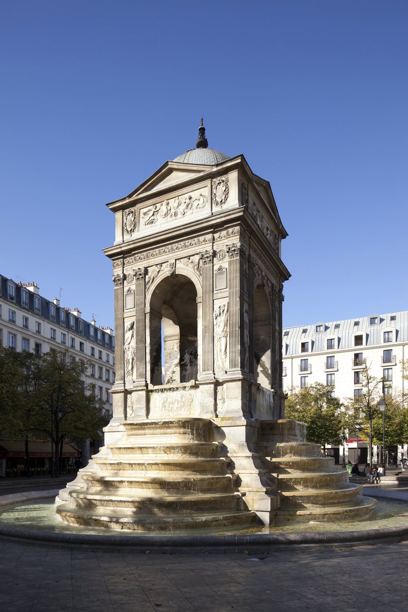Udsigt over Fontaine des Innocents, i renæssancestil, monumental springvand bygget i 1549 under Henrik II