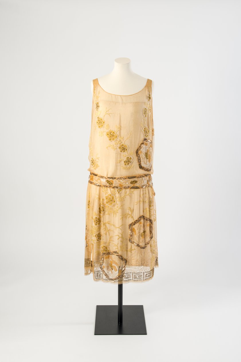 Gul silke chiffon aftenkjole broderet med gul floss silke, pailletter, bugle perler og gule brillanter, ca. 1926 (silke chiffon) af Jeanne Paquin