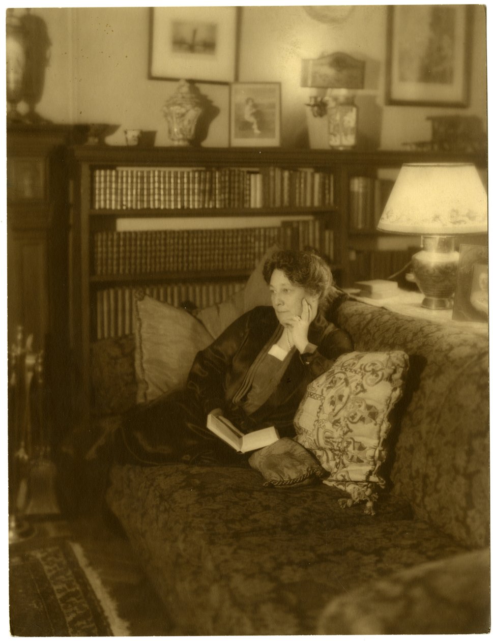 Alice Foote MacDougall af restaurantberømmelse, Greenwich Village, New York, USA, ca. 1915-25 (foto af gelatinesølv) af Jessie Tarbox Beals