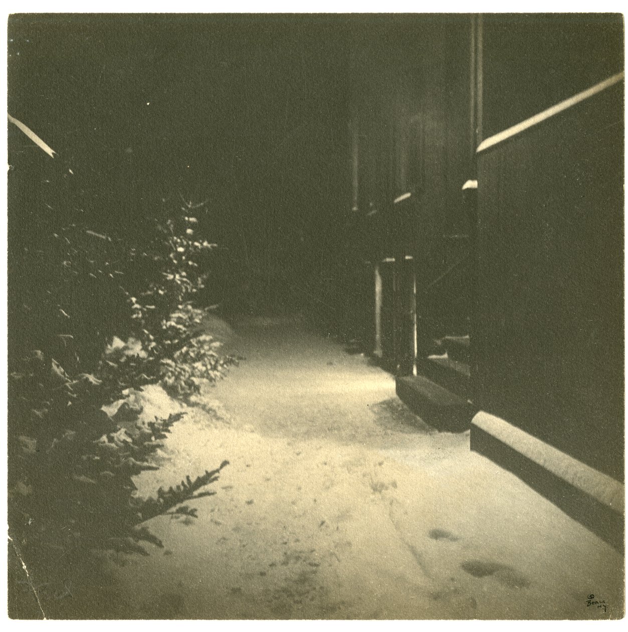 Bellingham Court, Boston, USA, ca. 1902-10 (foto af gelatinesølv) af Jessie Tarbox Beals