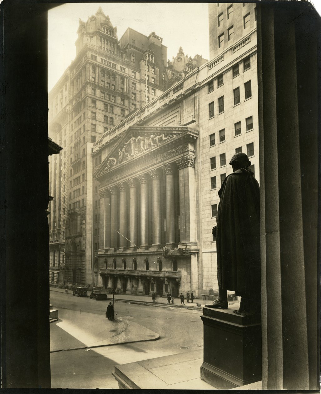 Broad St fra Treasury Building, New York, USA, ca. 1905-40 (gelatine-sølvfoto) af Jessie Tarbox Beals