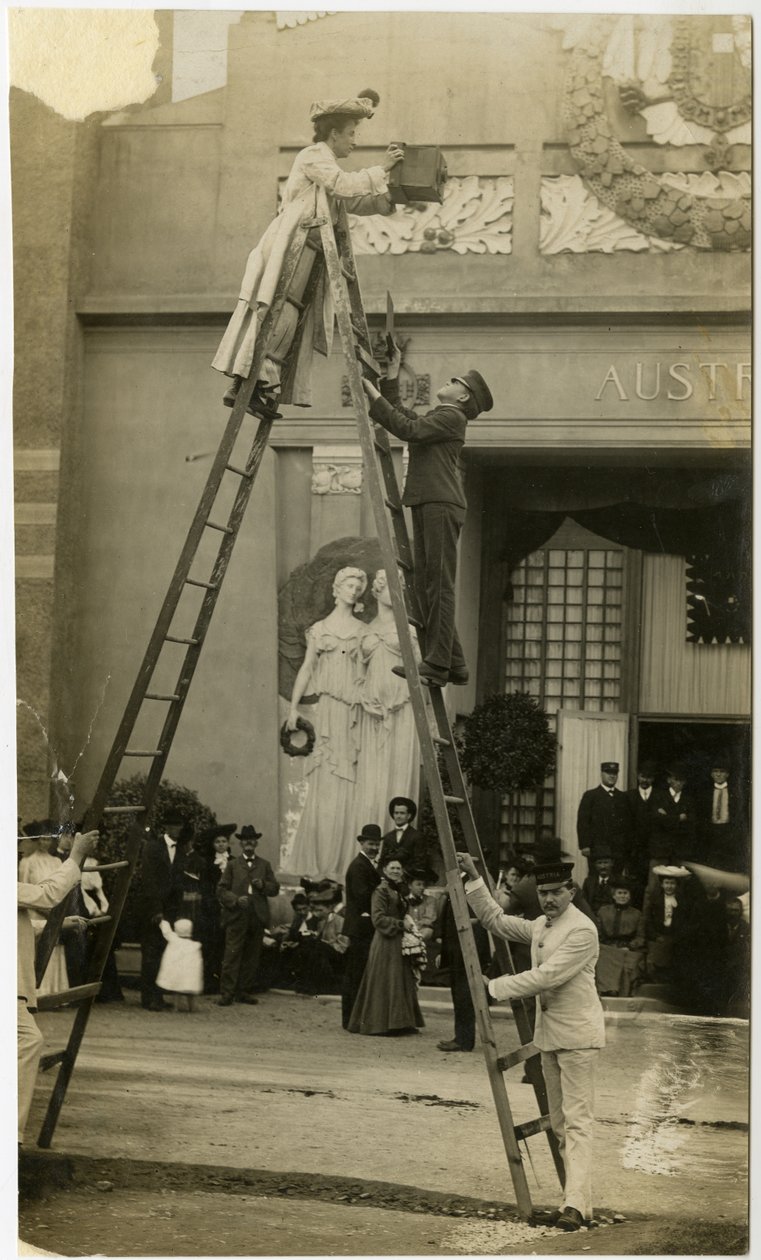 Jessie Tarbox Beals, selvportræt, verdensudstillingen St Louis, ca. 1905-40 (foto af gelatinesølv) af Jessie Tarbox Beals