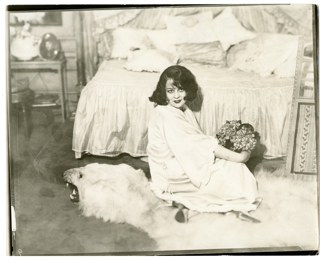 Lenore Ulric, ca. 1915-28 (foto af gelatinesølv) af Jessie Tarbox Beals