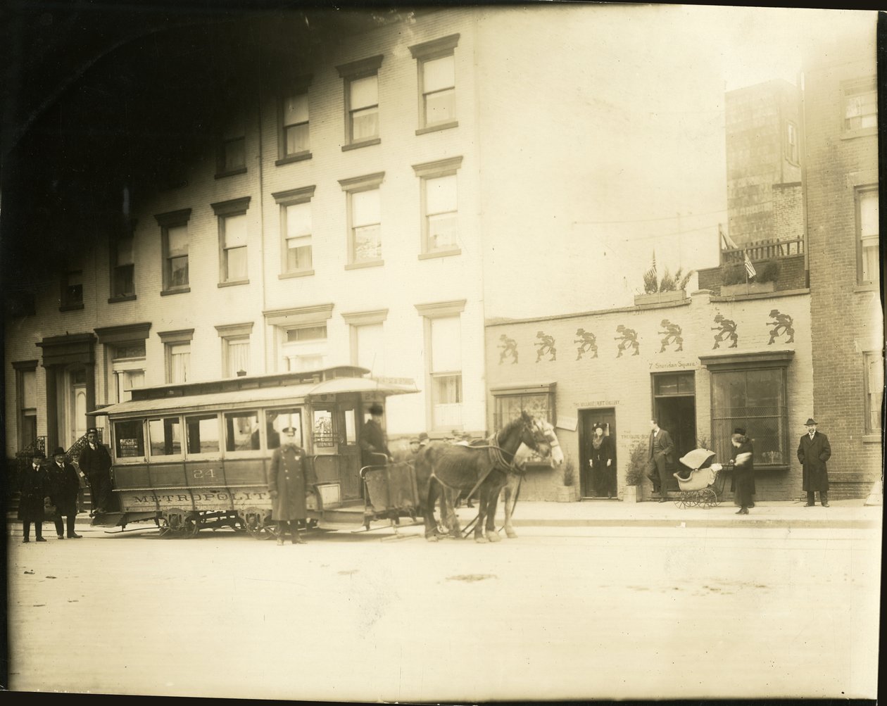 Sheridan Square, New York, USA, ca. 1905-40 (foto af gelatinesølv) af Jessie Tarbox Beals