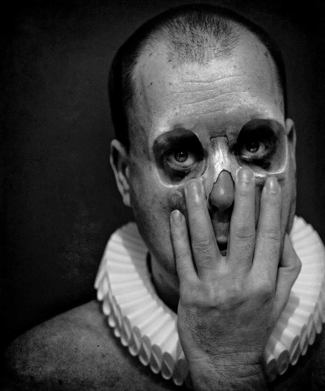 A clowns death (serie), 2014 (fotokunst digital kunst) af Johan Lilja