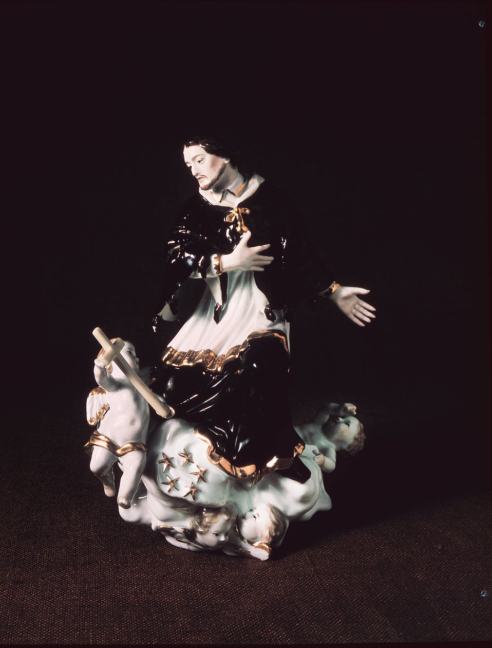 Meissen-figur af Sankt Johannes Nepomuk, fra en barokgruppe, ca. 1731 (porcelæn) af Johann Gottlob Kirchner
