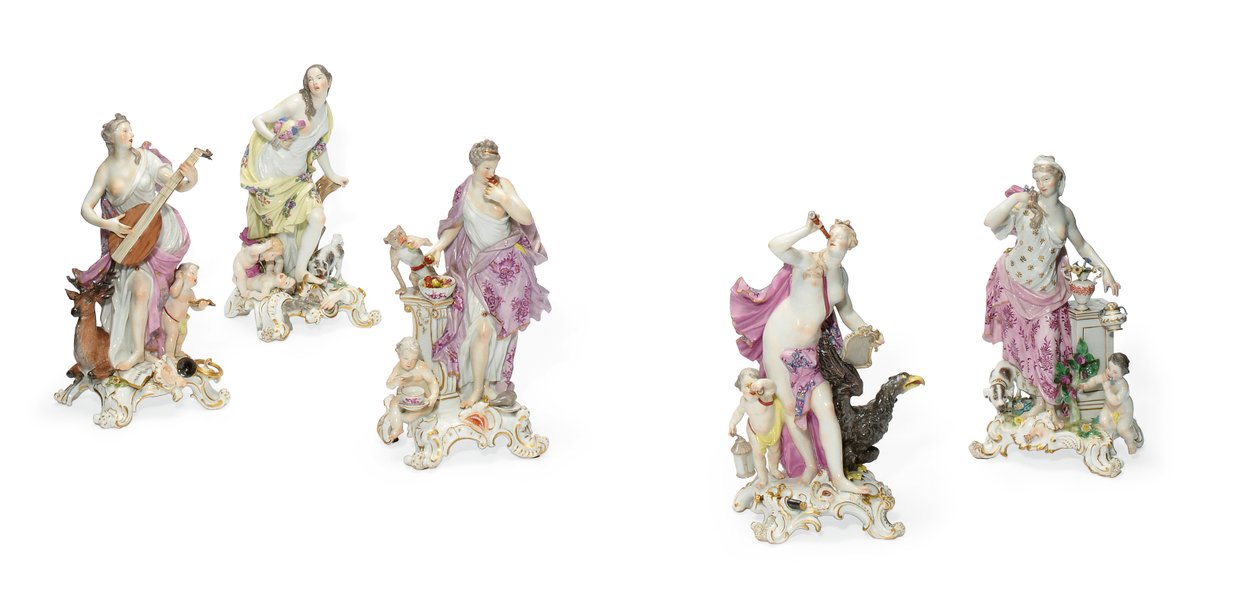 Fem Meissen-figurer emblematiske for sanserne, ca. 1765 (porcelæn) af Johann Joachim Kaendler