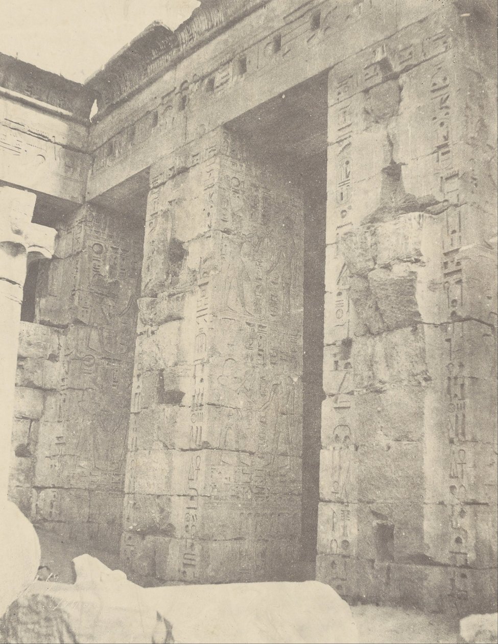(Medinet Habu, Palace of Ramses II 2nd Court, East Side) af John Beasly Greene