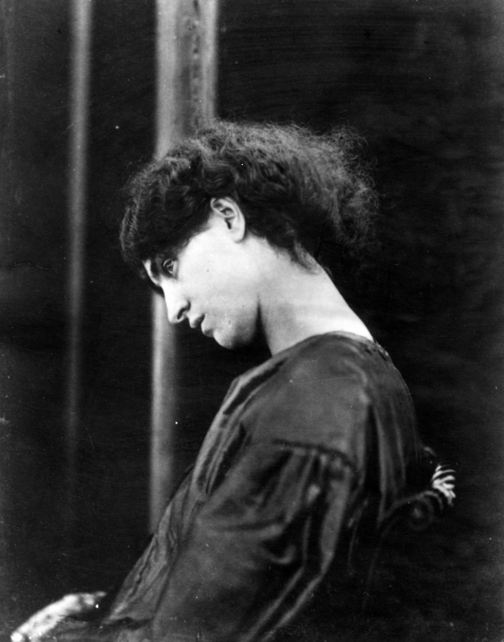 Jane Morris, fotograferet af Dante Gabriel Rossetti, 1865 (albumenprint) af John R. Parsons