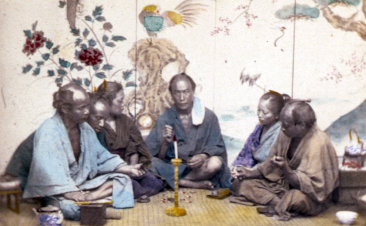 Japansk te-ceremoni, 1890 (håndfarvet foto) af John Thomson