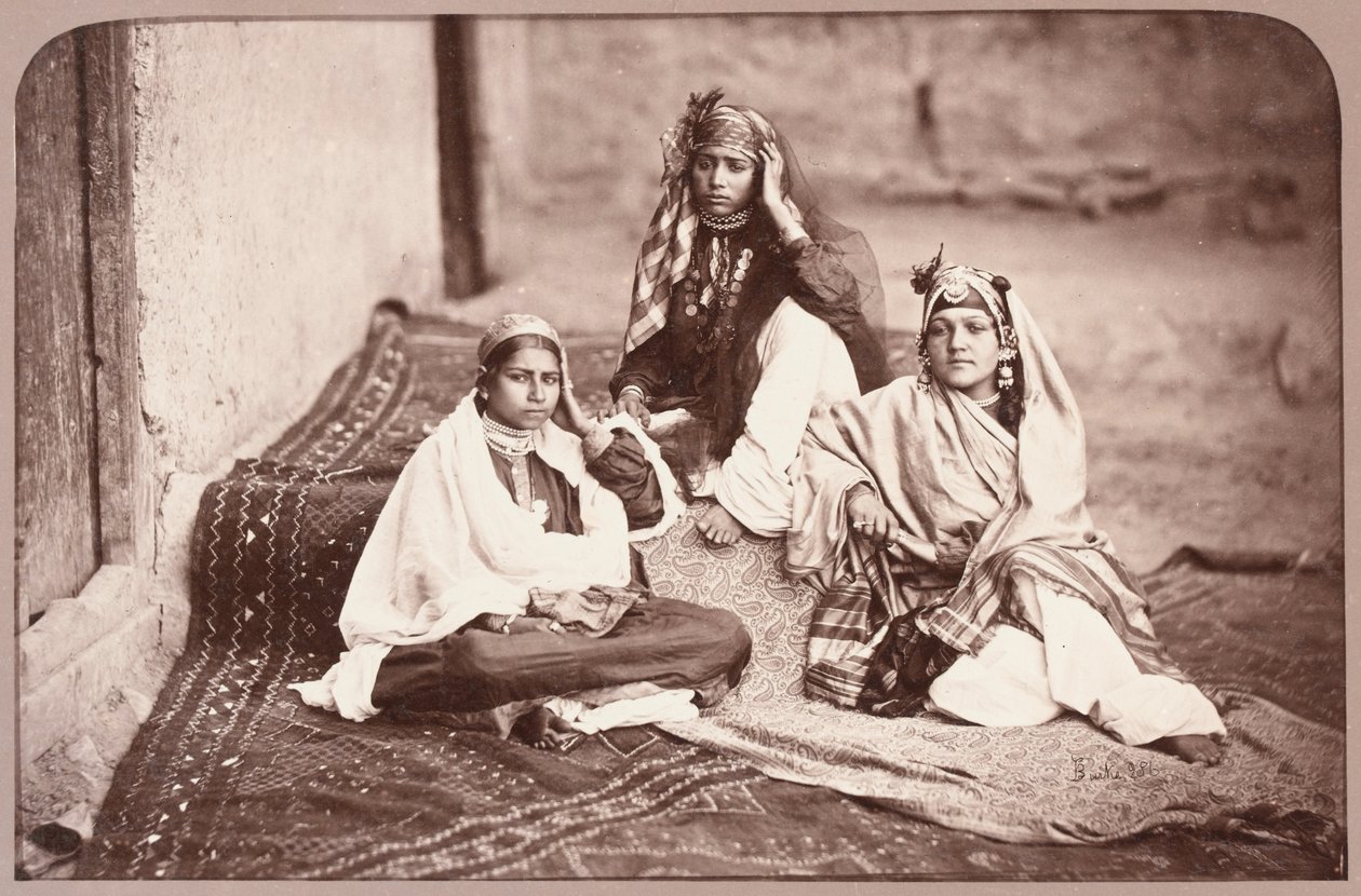 Nautch-piger, Kabul, 1879 af John Burke