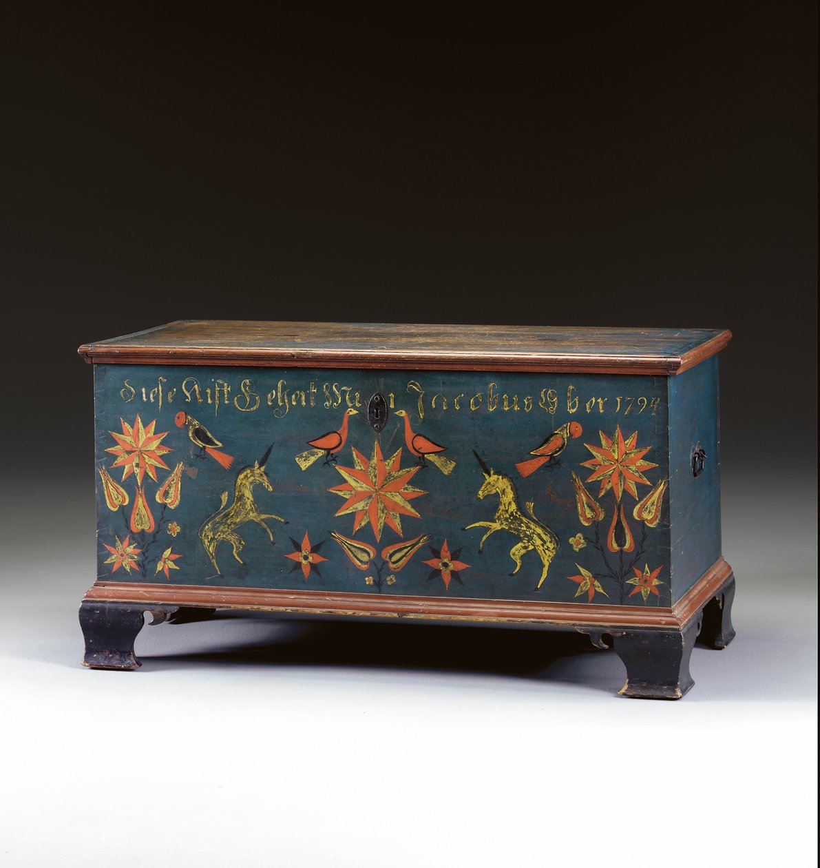 Decorated lift-top chest made for Jacob Ober, Rapho Township, Lancaster County, Pennsylvania, USA, 1794dani af John Flory