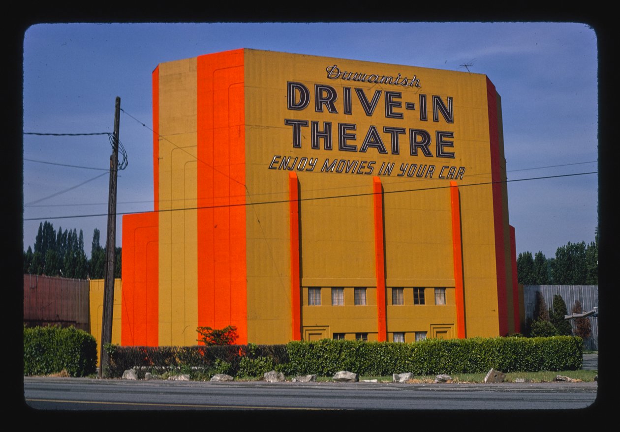 Duwamish Drive-in Theater, E. Marginal Way, Seattle, Washington, USA af John Margolies
