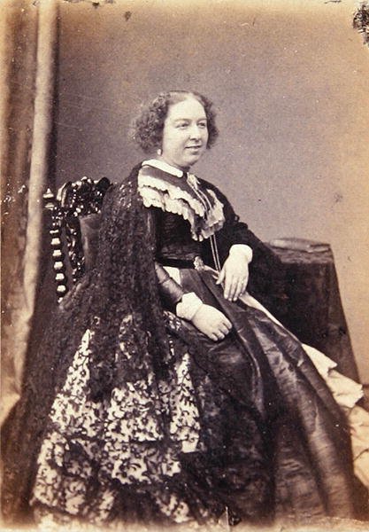 Louisa Pyne, ca. 1860 (s/h-billede) af John Moffat