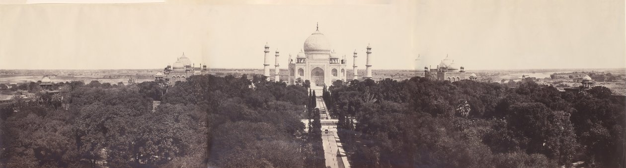 [Taj Mahal fra porten], januar-marts 1864. af John Murray