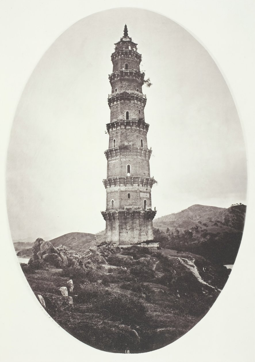 En pagode nær Chao-Chowfu, ca. 1868. af John Thomson