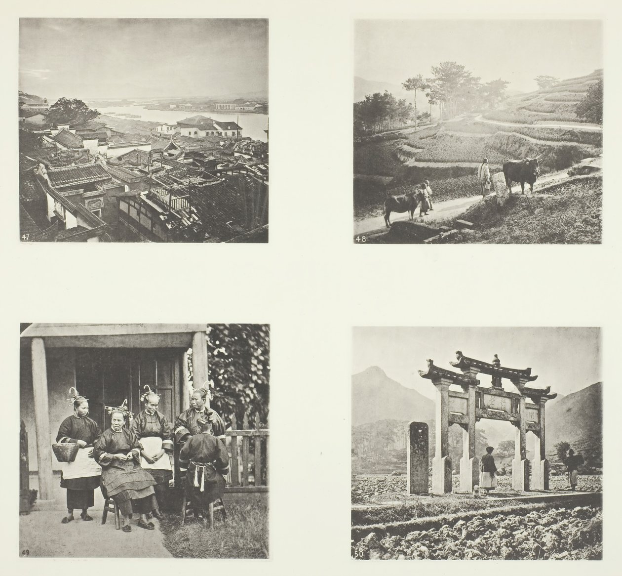 Del af Foochow Foreign Settlement, Terracing Hills, Foochow Field Women, A Memorial Arch, ca. 1868. af John Thomson