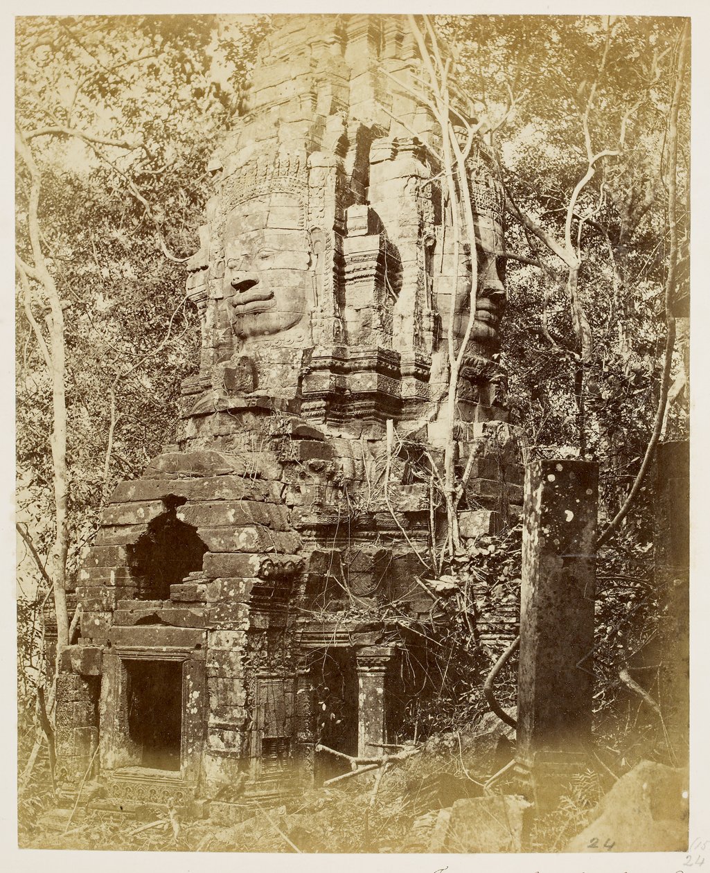 Bayon-templet, Angkor Thom af John Thomson