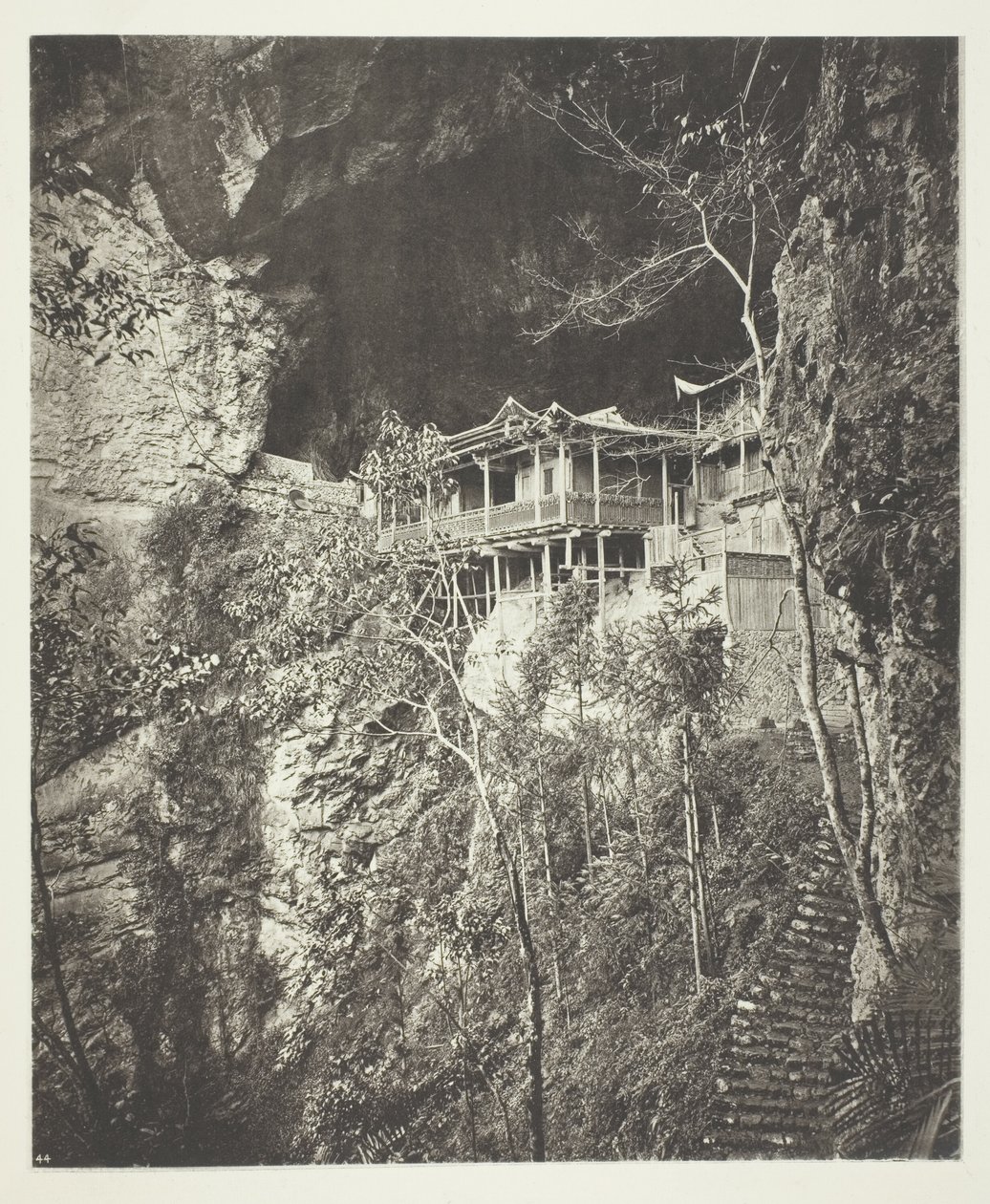 Yuenfu kloster af John Thomson