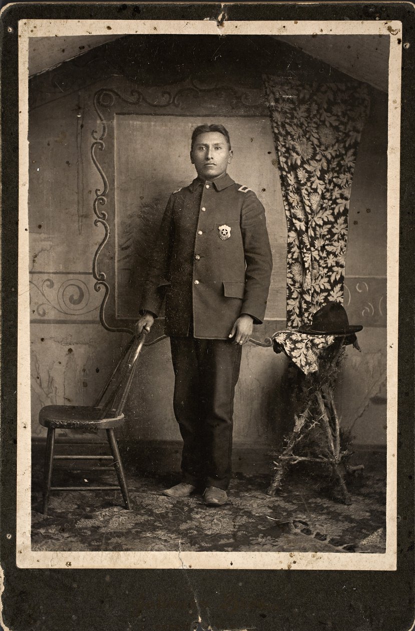 John Hinshaka, Cherry Creek, South Dakota, 1890 (albumin print) af Johnson Brothers