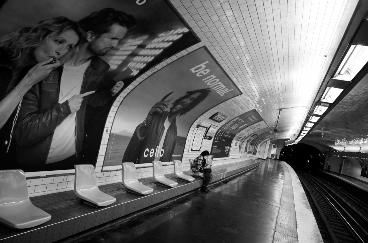 Paris i foråret, 2022 (foto) af Jon Nicholson