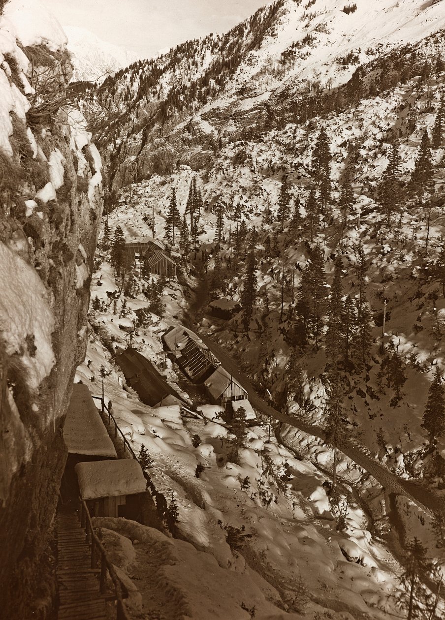 Album "Min verdenskrig - minder om den sydvestlige front i Kärnten, Italien, Trentino-Alto Adige) 31/03/1915-12/11/ 1918 - Josef Zohles Vienna ": militærkaserne (s/h foto) af Josef Zohles