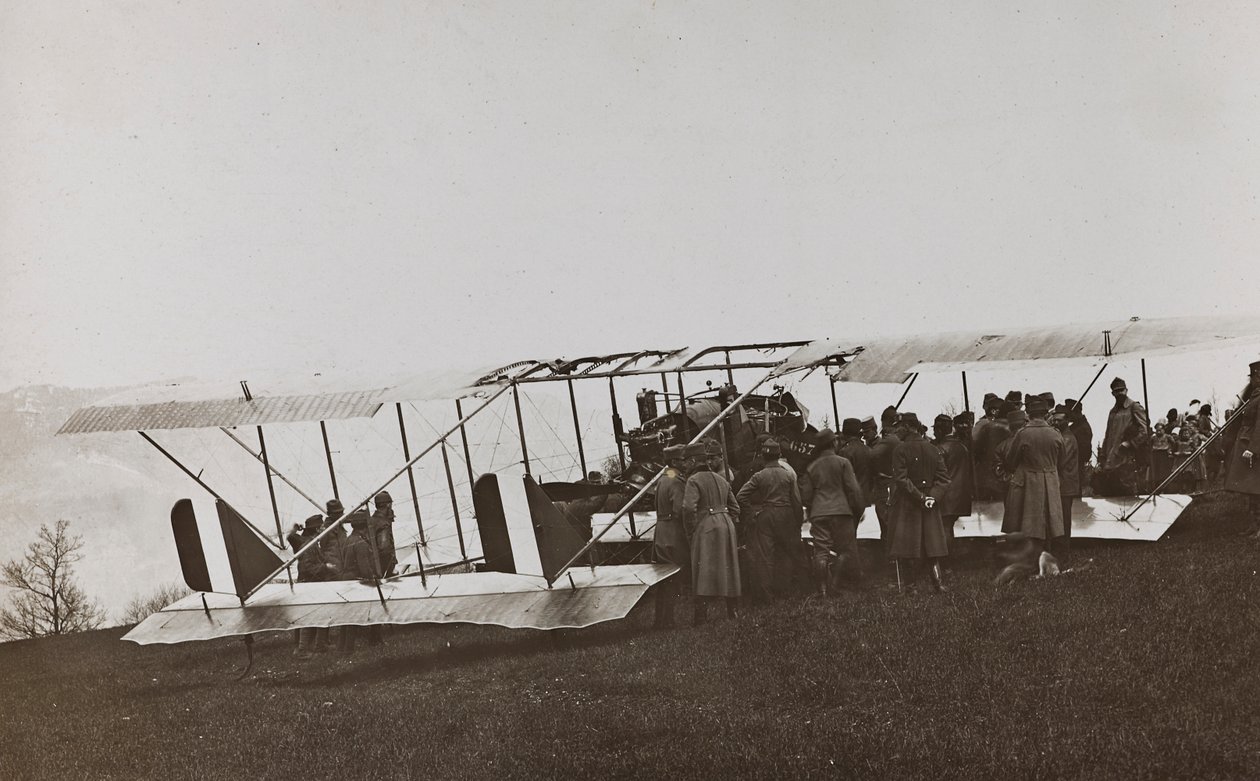 Album "Min verdenskrig - minder om den sydvestlige front i Kärnten, Italien, Trentino-Alto Adige) 31/03/1915-12/11/ 1918 - Josef Zohles Wien ": Østrigske soldater og fly af Josef Zohles