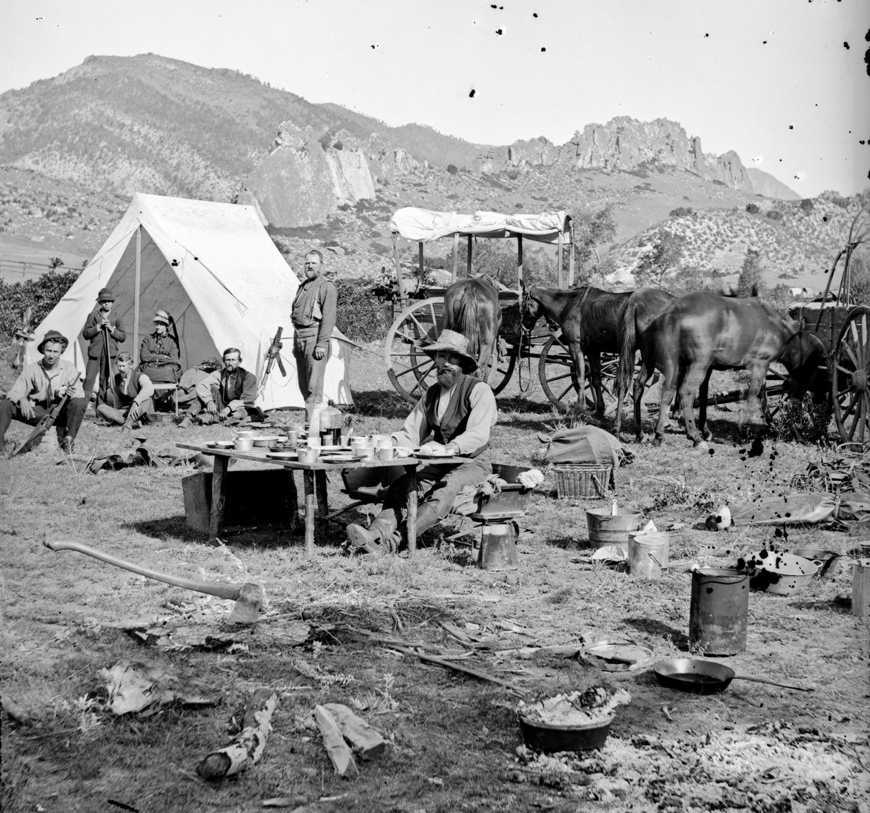 Campingpladser i foden af bjergene, ca. 1875-1900 af Joseph Collier