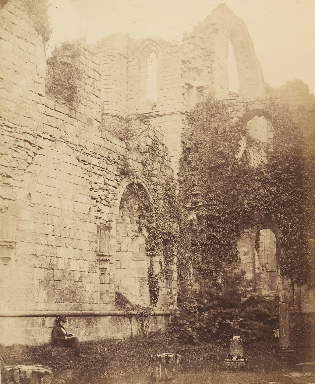 Fountains Abbey. Interiør af Kapitelhus, 1850