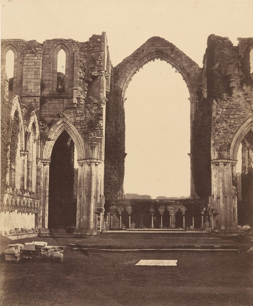 Fountains Abbey. De ni Alters kapel, interiør, 1850