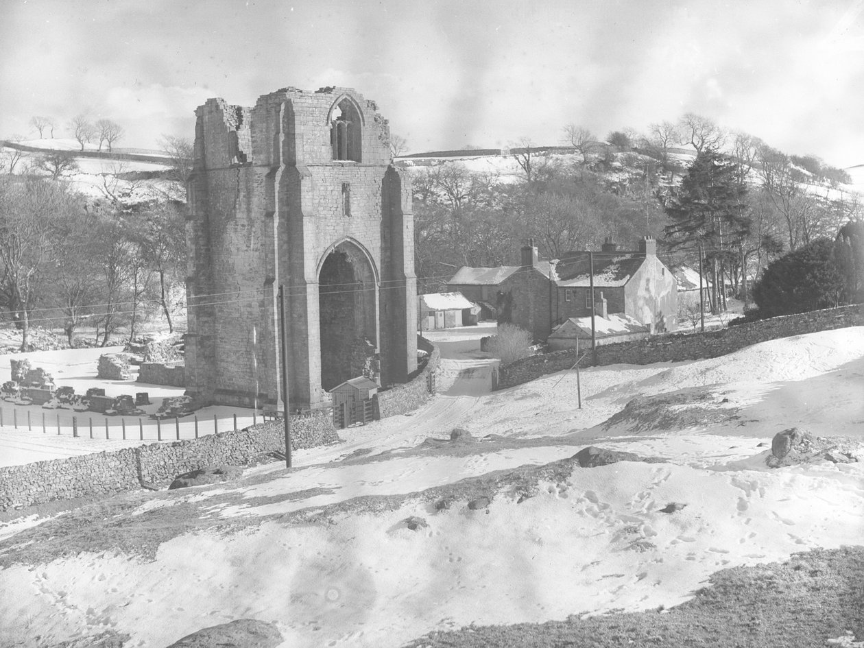Udsigt over resterne af Shap Abbey om vinteren af Joseph Hardman
