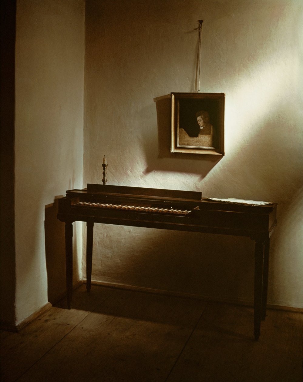 W. A. Mozarts clavichord og et ufærdigt portræt ... af Joseph Lange