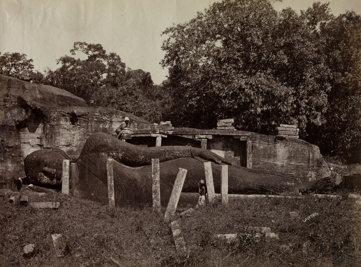 Paranirvana a Buddha, Gall Vihara, Polonnaruwa, Ceylon, 1870-1871. af Joseph Lawton