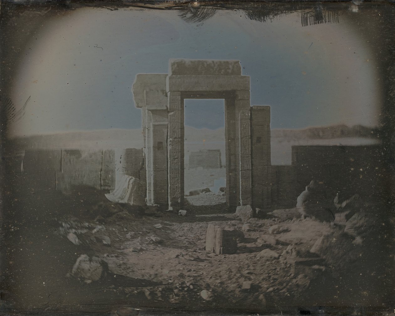 Horus-templet, Edfu, 1842-44. af Joseph Philibert Girault De Prangey