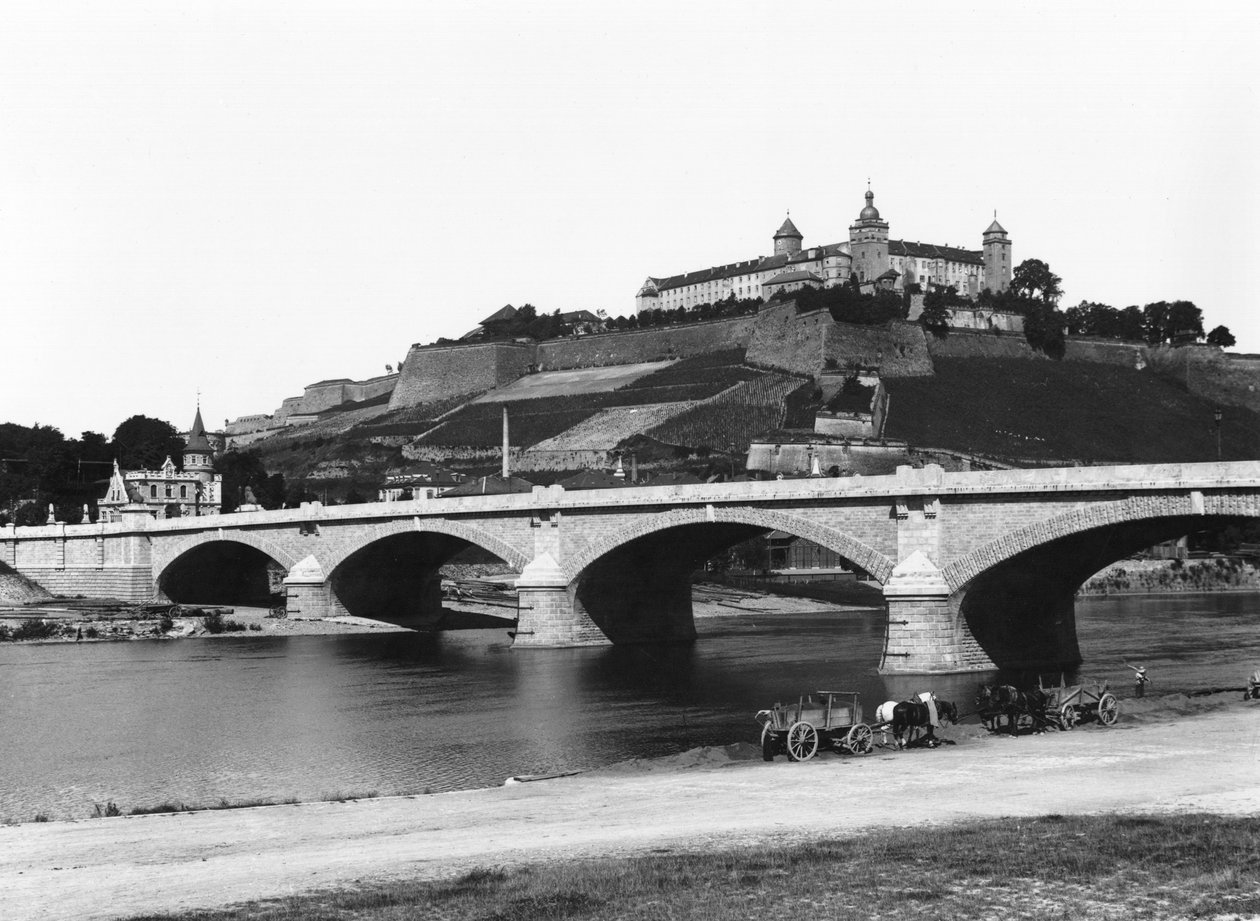 Marienberg fæstning set fra Ludwigs bro, Würzburg, ca. 1910 af Jousset