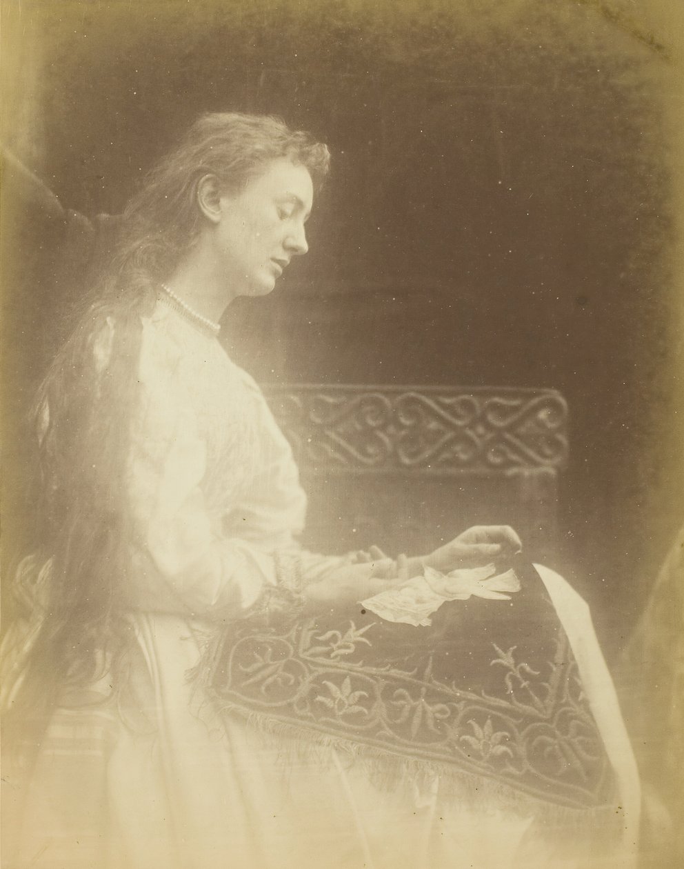 Elaine, ca. 1874. af Julia Margaret Cameron