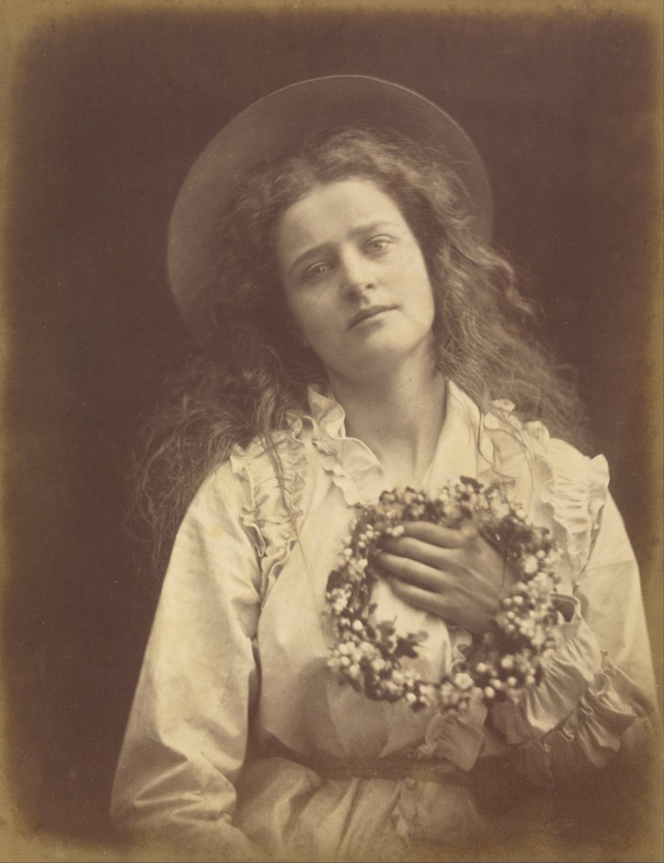 For jeg skal være majens dronning, mor, jeg skal være majens dronning af Julia Margaret Cameron
