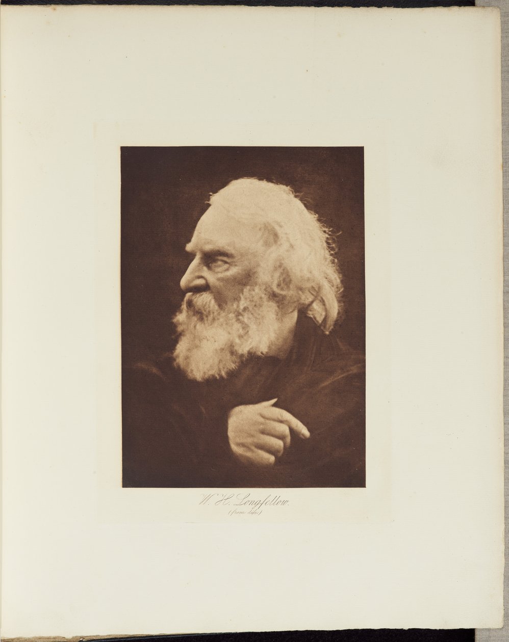 H. W. Longfellow af Julia Margaret Cameron