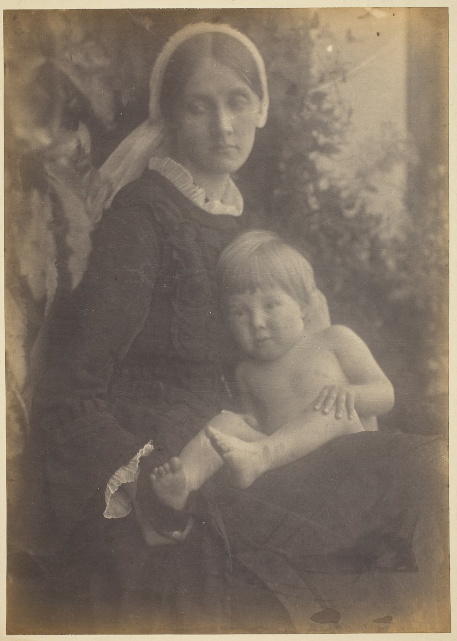 Mrs. Herbert Duckworth med Gerald Duckworth af Julia Margaret Cameron