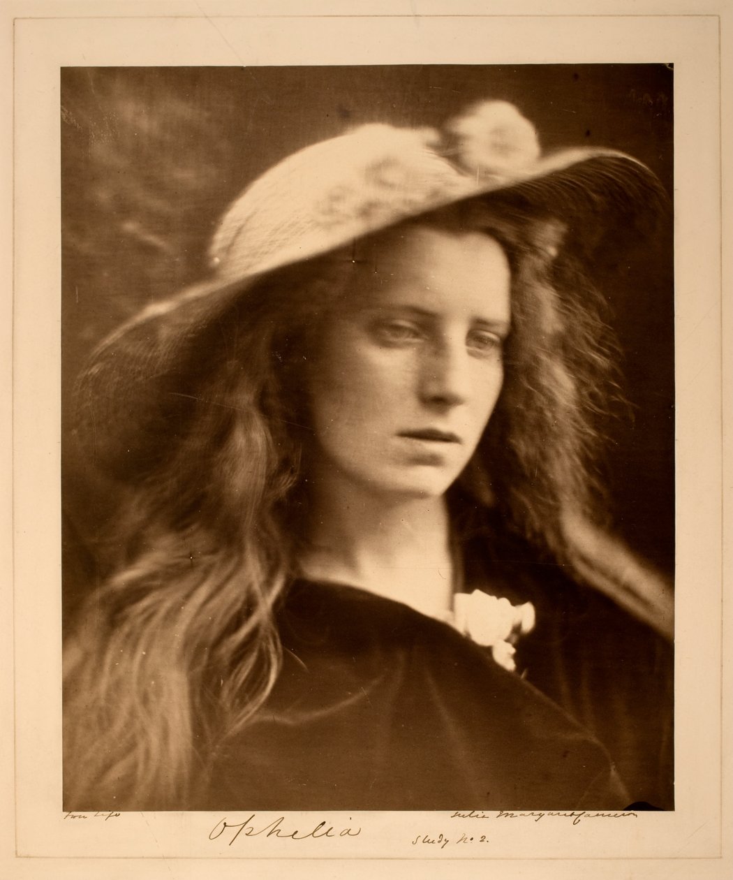 Ophelia-studie nr. 2 af Julia Margaret Cameron