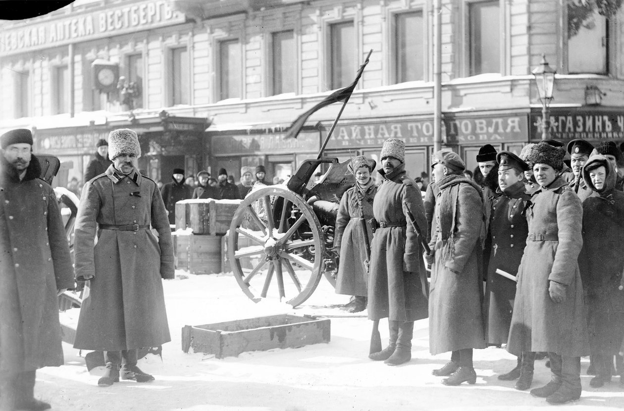Barrikader på Liteiniy Prospekt, Skt. Petersborg, februar 1917 af Karl Karlovich Bulla